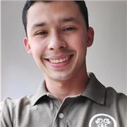 Entrenador de boxeo moderno técnico, e instructor de ejercicios funcionales